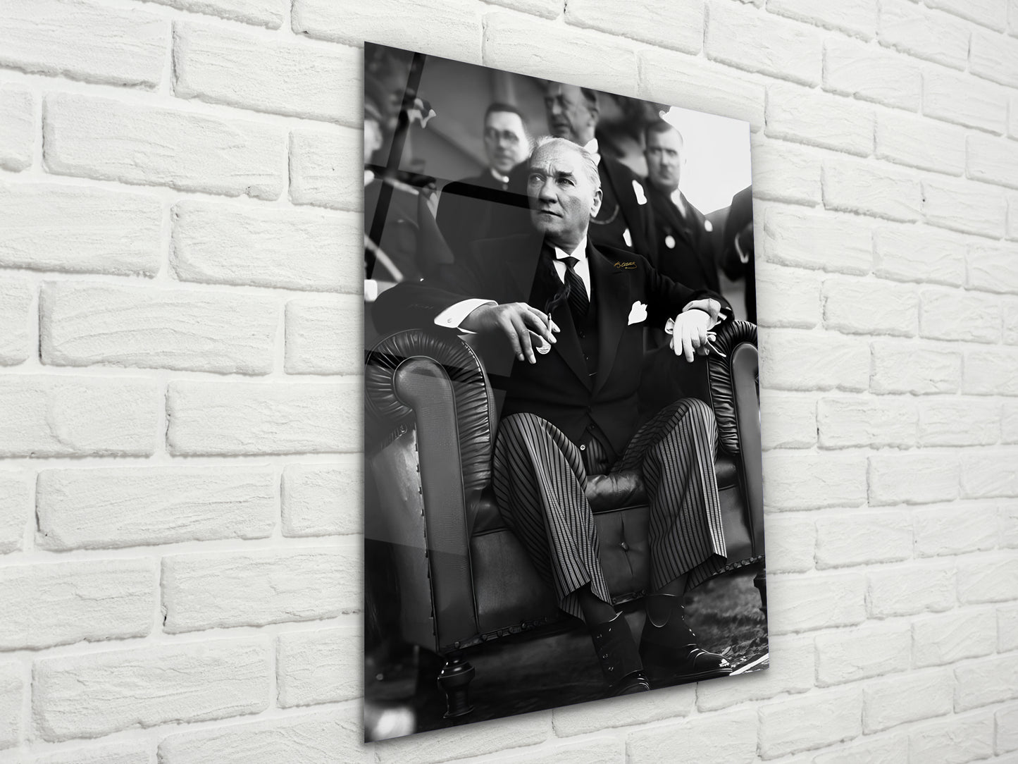 Siyah Beyaz Atatürk Cam Tablo – Nostaljik Atatürk Tablosu - Modern Ev ve Ofis Dekoru