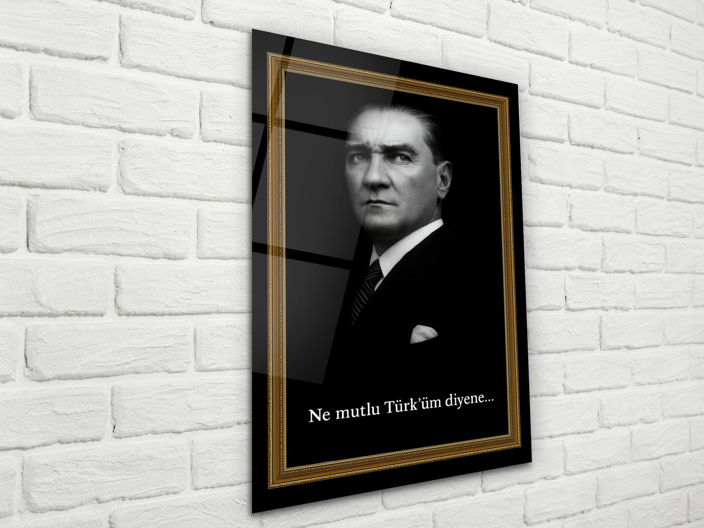 Atatürk Portresi Cam Tablo - Ne Mutlu Türk'üm Diyene Atatürk Tablosu - Ev ve Ofis Dekoru