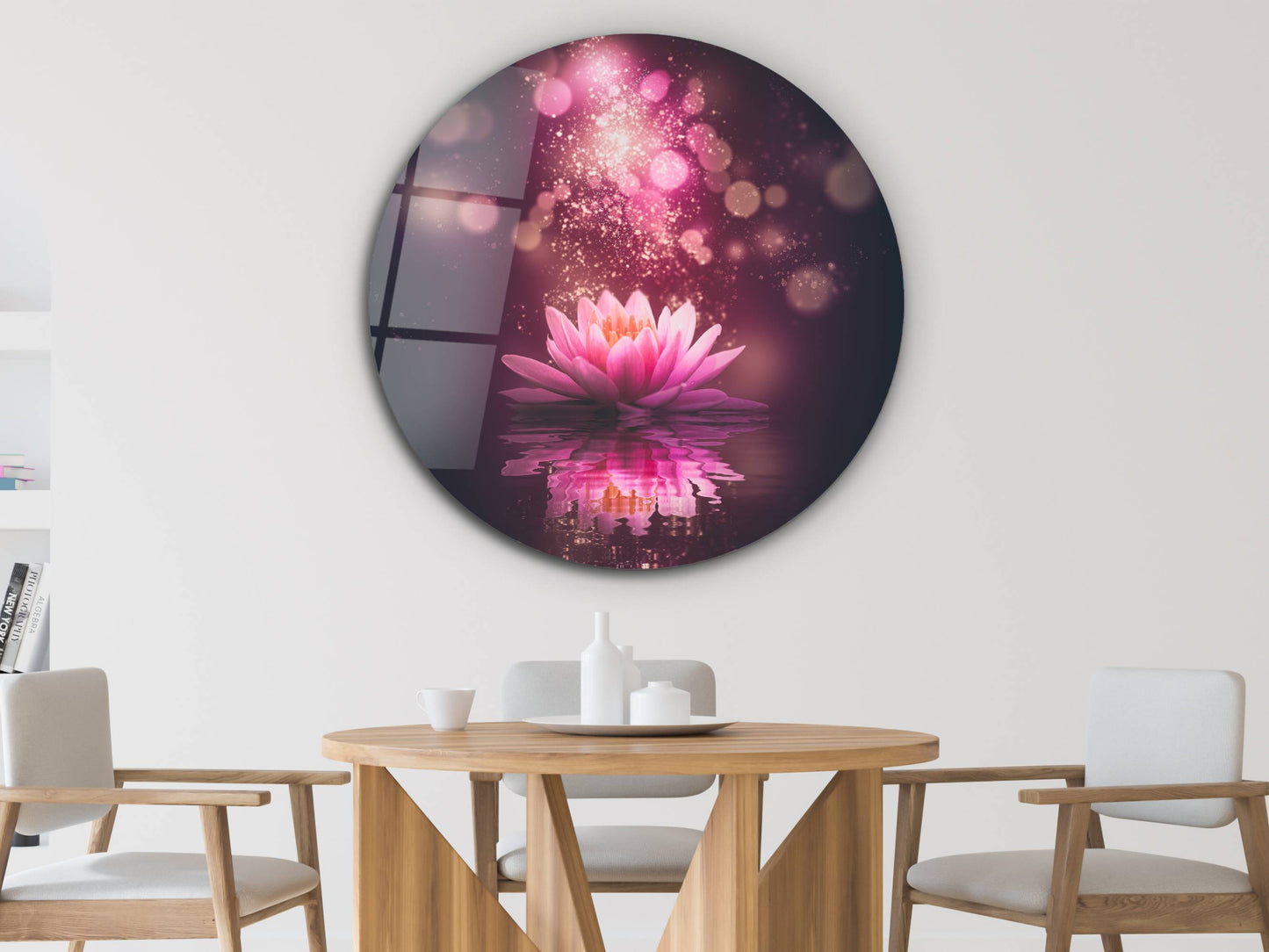 Lotus Çiçeği Cam Tablo – Romantik ve Mistik Yuvarlak Duvar Tablosu