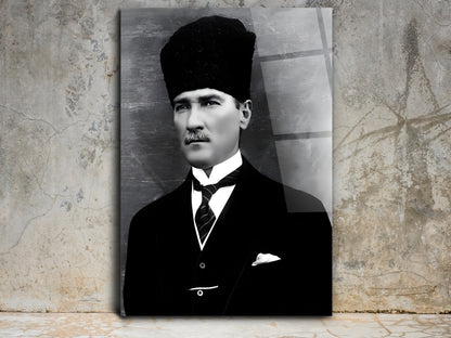 Siyah Beyaz Atatürk Portresi Cam Tablo - Atatürk Tablosu - Modern Ev ve Ofis Dekoru