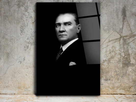 Siyah Beyaz Atatürk Portresi Cam Tablo - Atatürk Tablosu - Gazi Mustafa Kemal Ev ve Ofis Dekoru