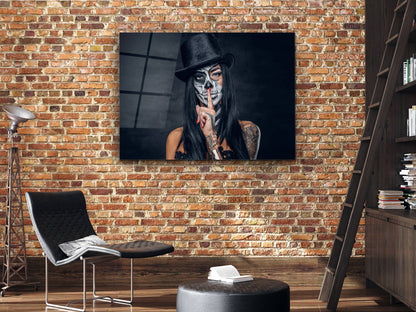 Gotik Tarz Portre Cam Tablo – Modern Dekoratif Ev ve Ofis Tablosu - İskelet Makyajlı Kadın